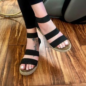 Steve Madden Strappy Platform Summer Sandals Size 7